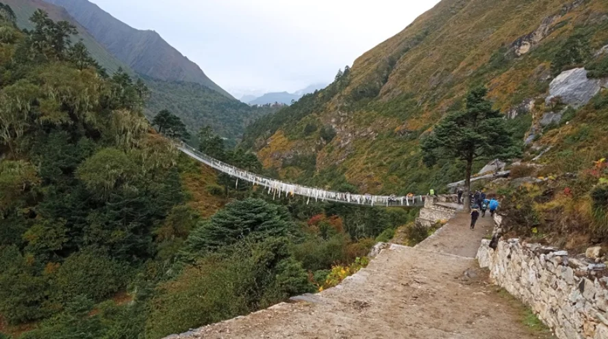 Everest Base Camp trekking trail in Nepal in January