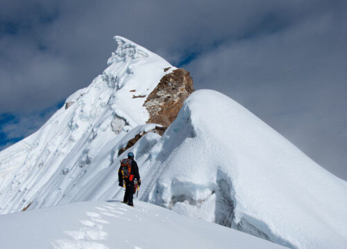 Lobuche East Peak - 15 D